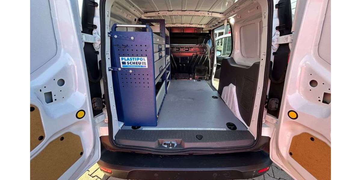 Ford Transit Connect 113.146 km 12.790 &euro; München 81825