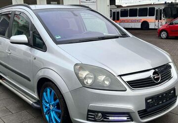 Opel Zafira 288.000 km 2.350 &euro; München 81825