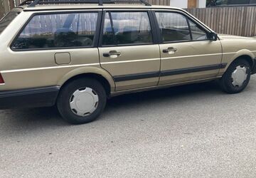 VW Passat Variant 223.000 km 4.200 &euro; München 81829