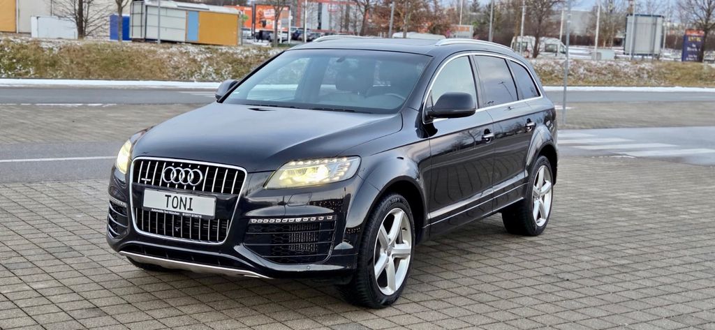 Audi Q7 222.000 km 19.900 &euro; München 81243
