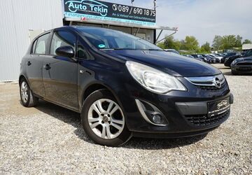 Opel Corsa 216.599 km 2.950 &euro; München 81829