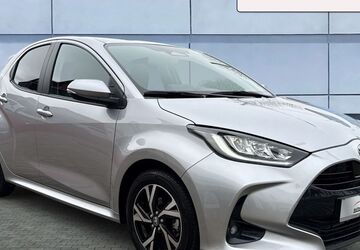 Toyota Yaris 19.024 km 20.880 &euro; Ismaning 85737