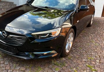 Opel Insignia 139.800 km 12.499 &euro; München 81739