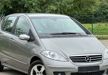 Mercedes-Benz A 150 158.000 km 4.999 &euro; München 81243