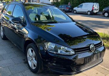 VW Golf 109.000 km 9.990 &euro; München 81825