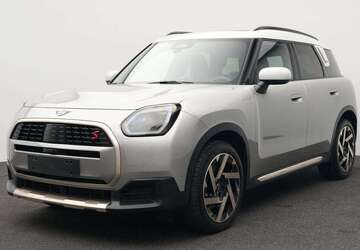 Mini Countryman S All4 14.150 km 42.489 &euro; München 80788