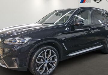 BMW X3 29.567 km 42.960 &euro; München 81827