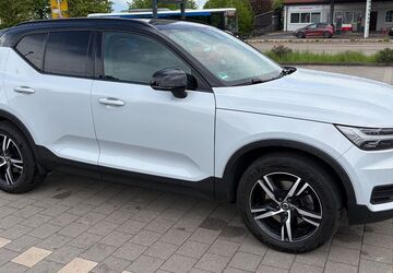 Volvo XC40 118.300 km 21.450 &euro; München 81543