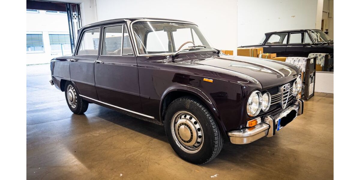 Alfa Romeo Giulia 99.999 km 21.800 &euro; München 81543