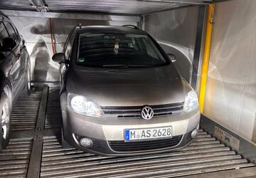 VW Golf Plus 194.000 km 7.999 &euro; München 81379
