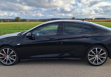 Opel Insignia Grand Sport 2.0 BTurbo D 4x4 Autom.GSI 75.500 km 22.500 &euro; Sauerlach 82054