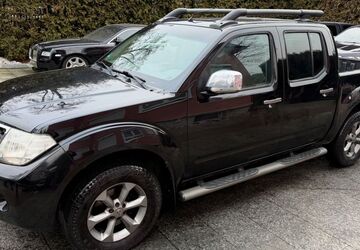 Nissan Navara 204.000 km 8.980 &euro; München 81827