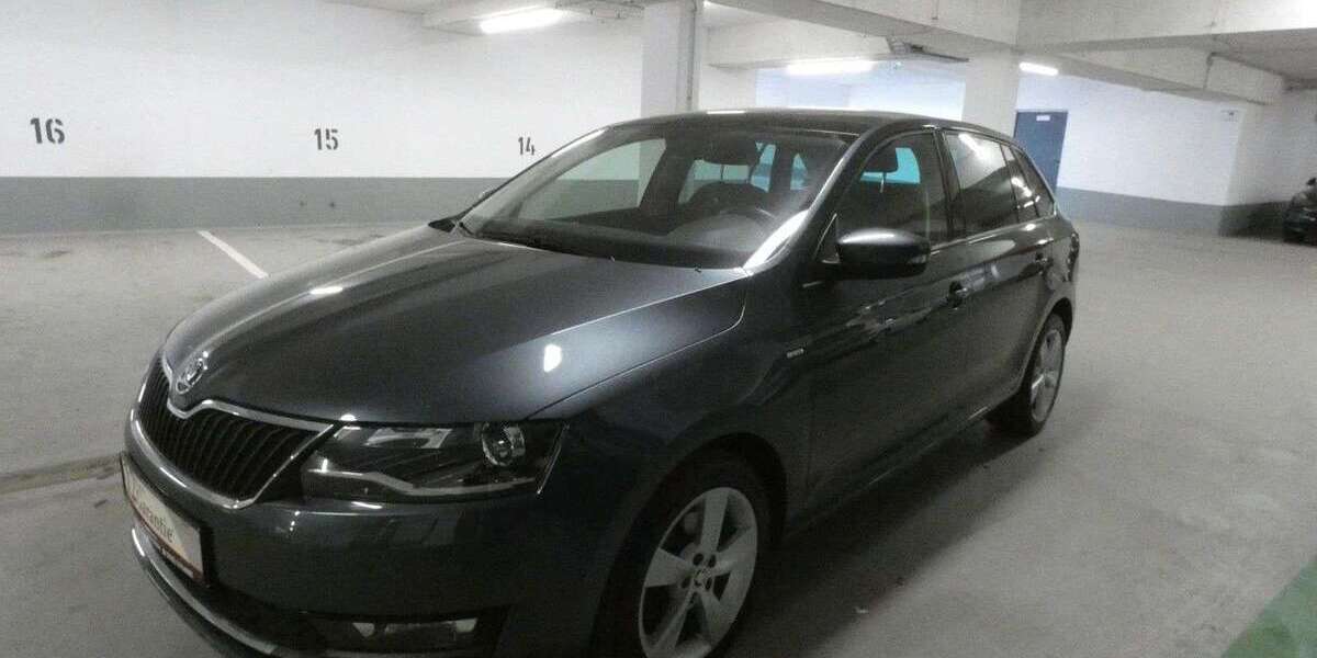 Skoda Rapid/Spaceback 145.235 km 7.990 &euro; München 81825