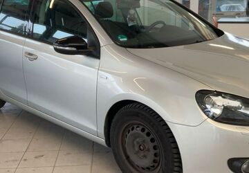 VW Golf 307.000 km 5.490 &euro; Eching 84174