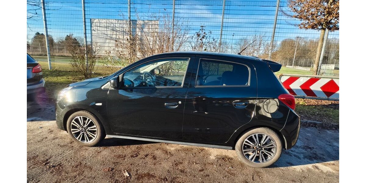 Mitsubishi Space Star 105.000 km 6.500 &euro; München 80997