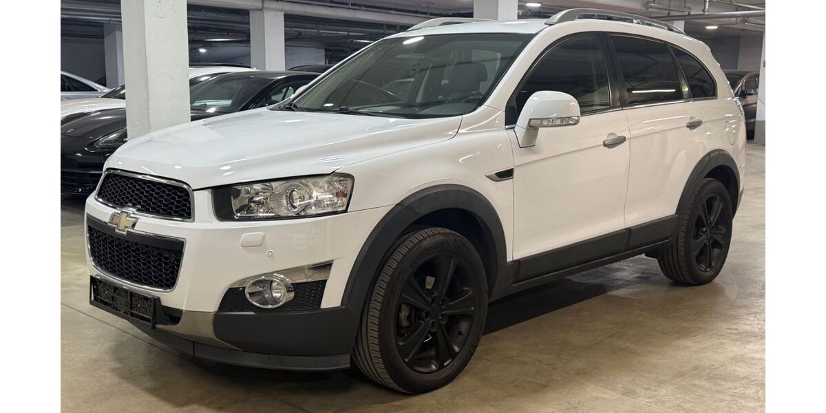 Chevrolet Captiva 131.755 km 10.900 &euro; München 81677