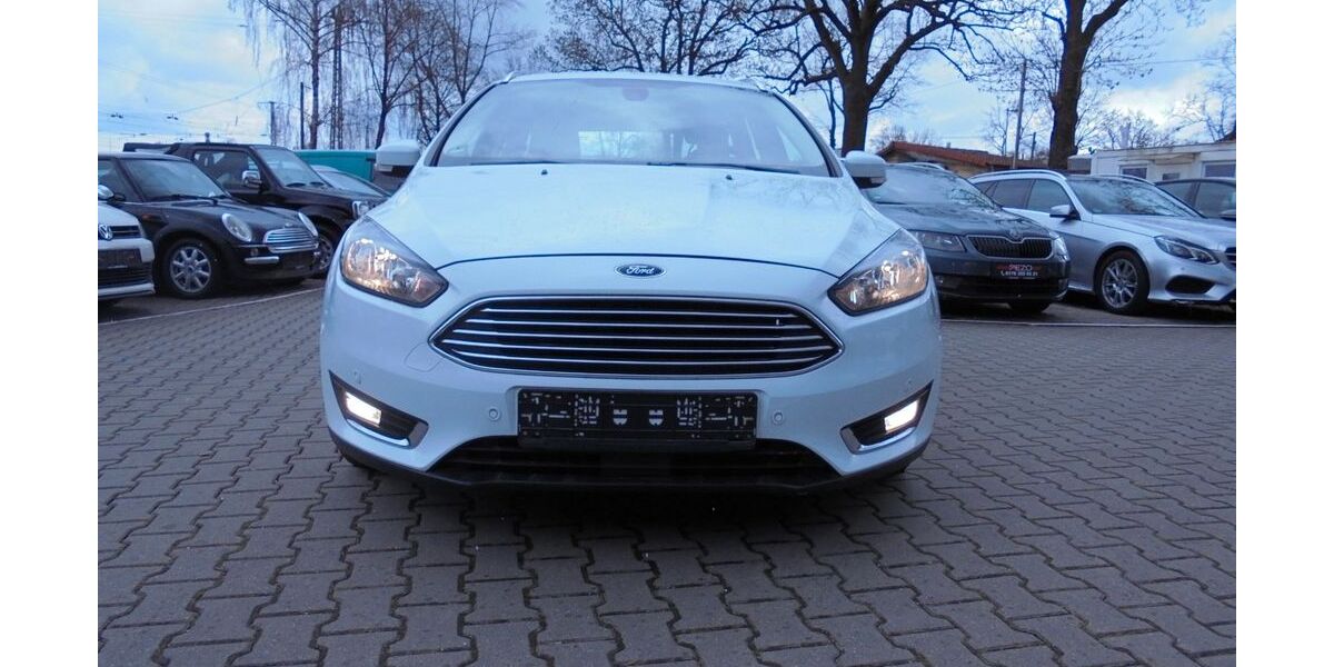 Ford Focus 123.751 km 5.600 &euro; München OT Trudering-Riem 81825