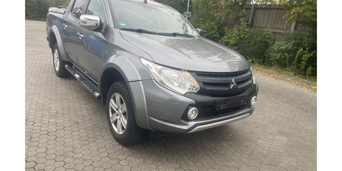 Mitsubishi L200 133.000 km 18.990 &euro; München 81735