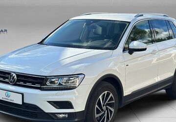 VW Tiguan 48.100 km 23.900 &euro; München 81827
