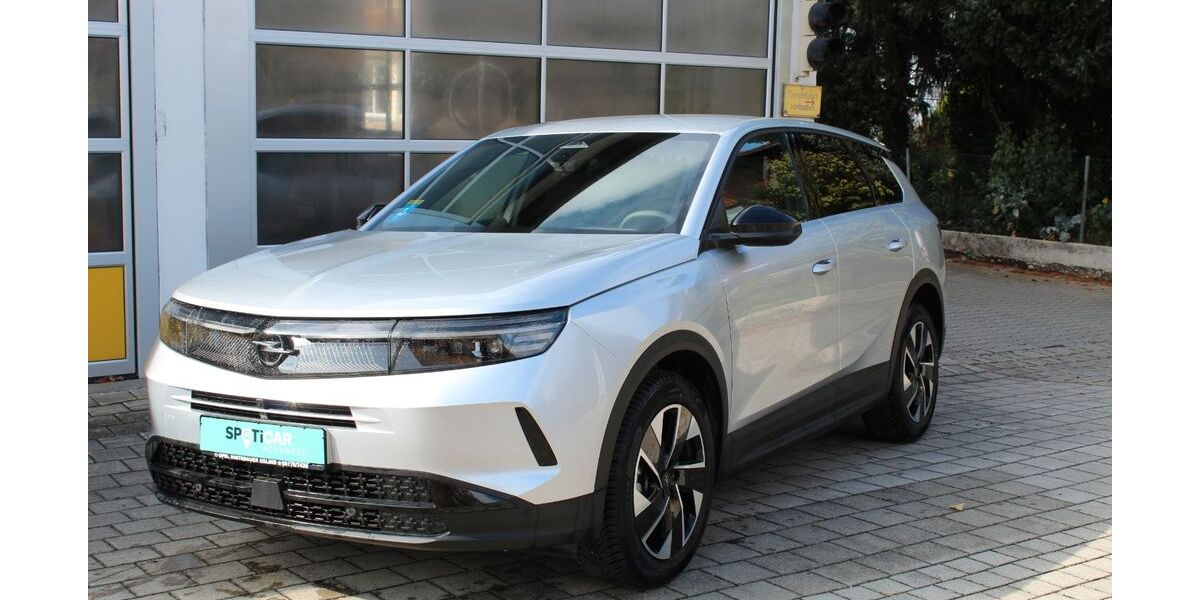 Opel Grandland (X) 3.900 km 31.999 &euro; Egling 82544