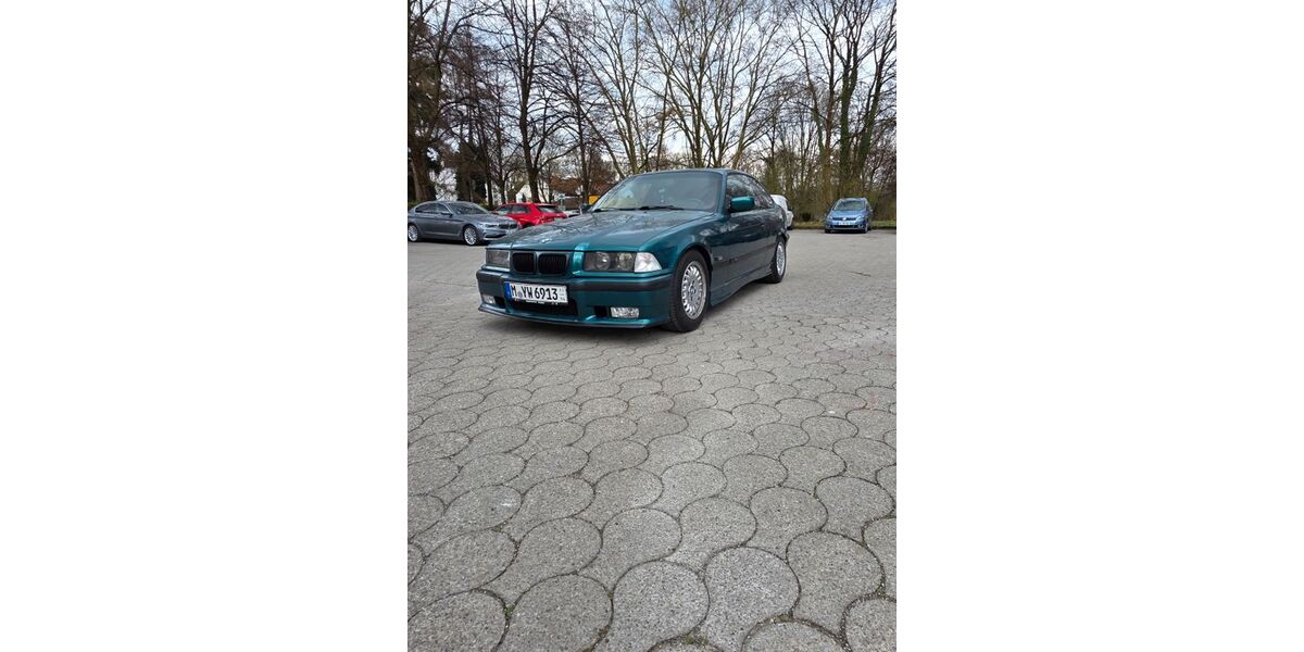 BMW 323 290.000 km 6.300 &euro; München 80992