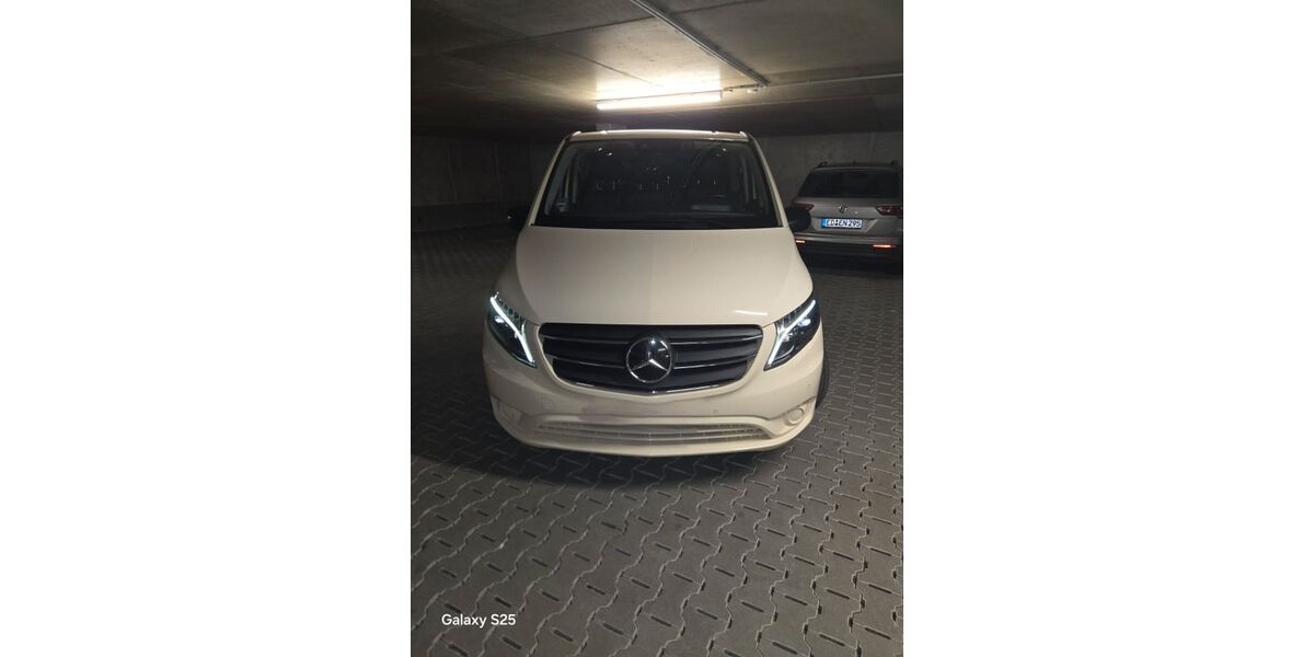 Mercedes-Benz Vito 284.000 km 22.999 &euro; München 81737