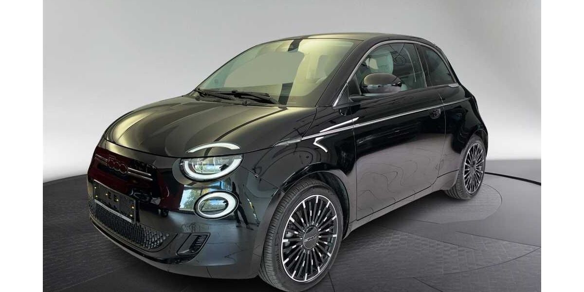 Fiat 500e 11.800 km 22.490 &euro; München 80339