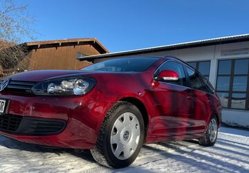VW Golf 95.000 km 6.490 &euro; Riemerling 85521