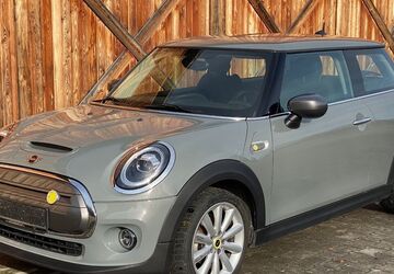 Mini Cooper SE 35.046 km 14.300 &euro; Finsing 85464