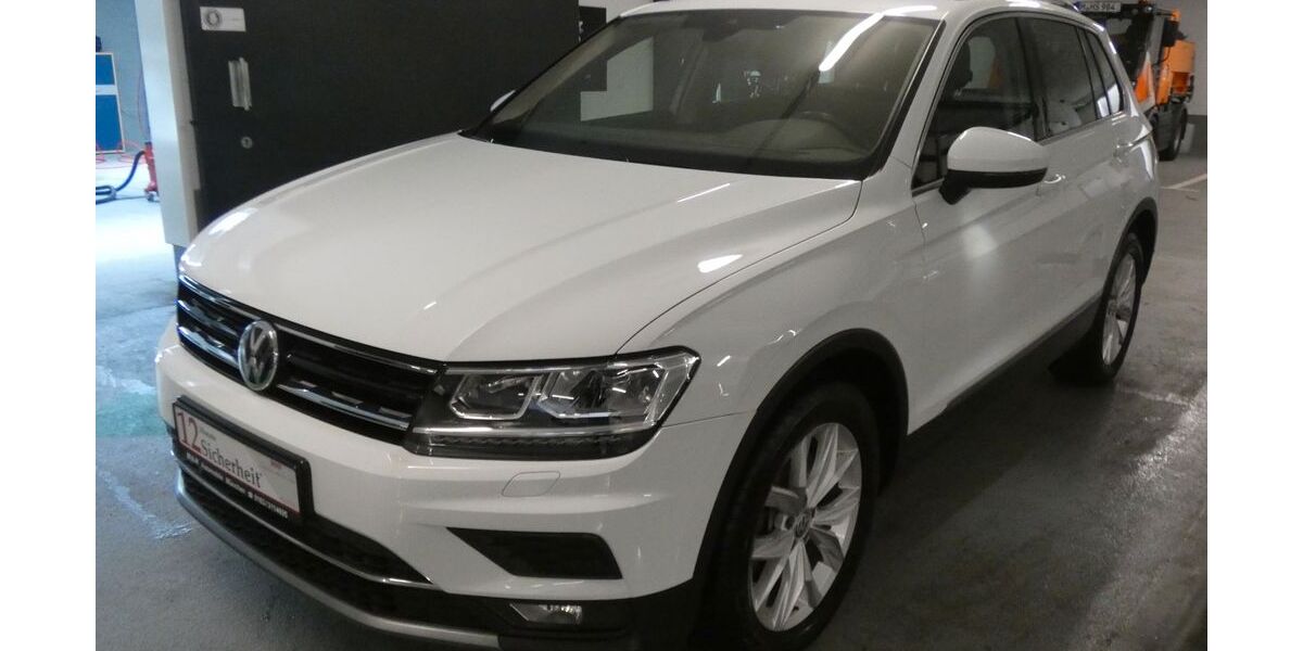 VW Tiguan 72.902 km 20.900 &euro; München 81825