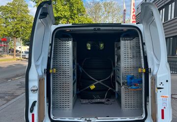 Ford Transit Custom 149.866 km 16.499 &euro; München 81825
