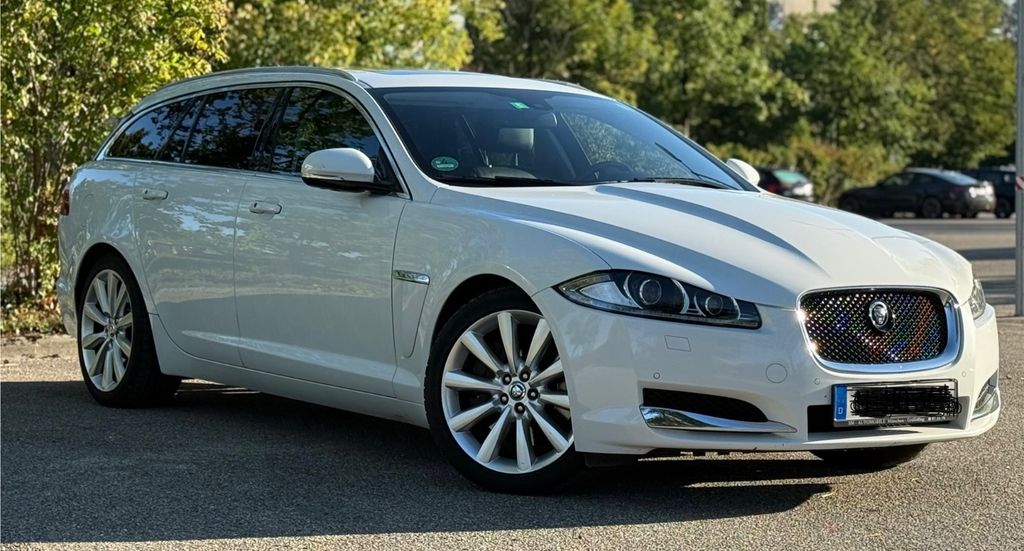 Jaguar XF 97.000 km 12.500 &euro; Gräfelfing 82166