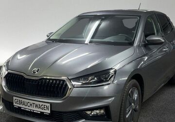 Skoda Fabia 12.500 km 23.460 &euro; München 80687