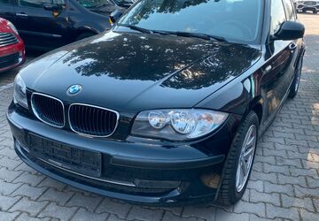 BMW 116 115.042 km 2.990 &euro; München 81243