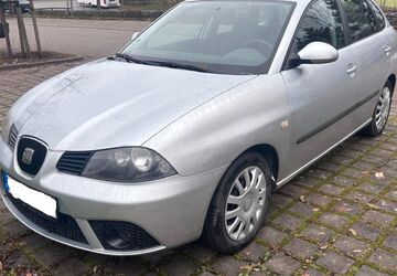 Seat Ibiza 150.000 km 2.450 &euro; München 80639