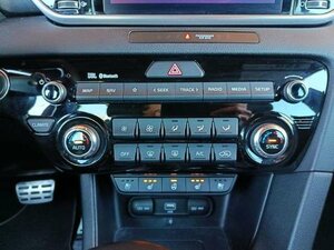 Kia SPORTAGE D2.0 48V AWD AT8 GTL TECH LEDER 70.523 km 24.960 &euro; Höhenkirchen-Siegertsbrun 85635