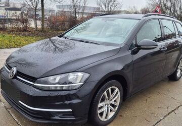 VW Golf 211.528 km 7.990 &euro; Fürstenfedbruck 82256