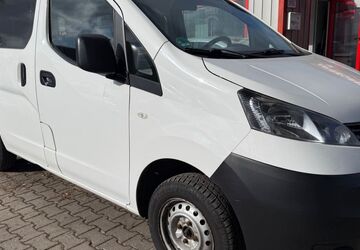 Nissan NV200 168.000 km 5.999 &euro; München 81243