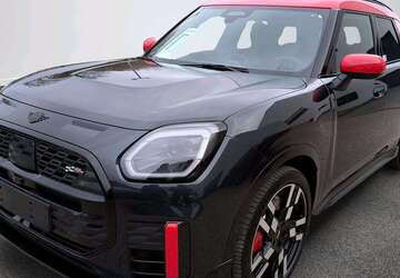 Mini JCW Countryman All4 2.183 km 51.414 &euro; München 80788