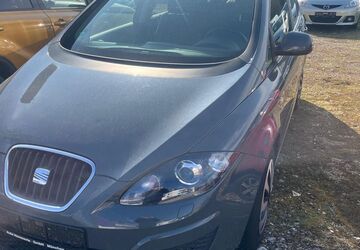 Seat Altea 159.000 km 2.999 &euro; München 81671