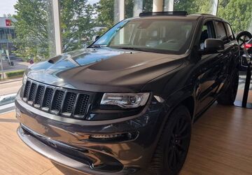 Jeep Grand Cherokee 155.650 km 29.990 &euro; München 81827