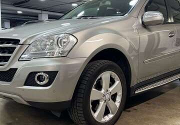 Mercedes-Benz ML 320 172.510 km 11.999 &euro; München 81675