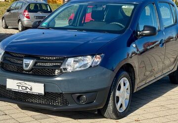 Dacia Sandero 19.600 km 6.900 &euro; München 81243
