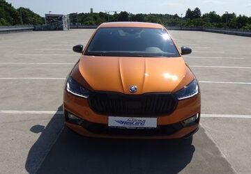 Skoda Fabia 6.000 km 24.400 &euro; München 80686