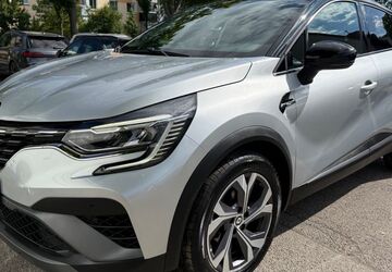 Renault Captur 51.476 km 16.999 &euro; München 81243