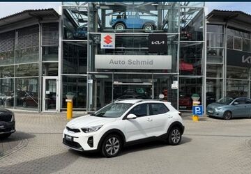 Kia Stonic 17.723 km 18.990 &euro; München 81241