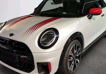 Mini John Cooper Works Cabrio 6.657 km 43.510 &euro; München 80788