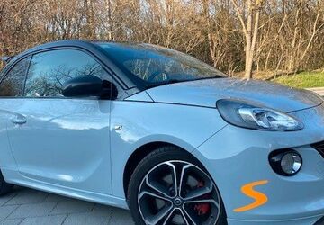Opel Adam 95.000 km 11.500 &euro; München 80939