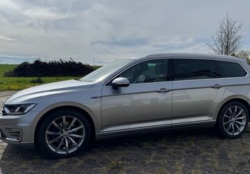 VW Passat Variant 90.000 km 18.200 &euro; Erdweg 85253