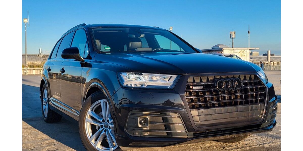 Audi Q7 99.800 km 39.900 &euro; München 80339